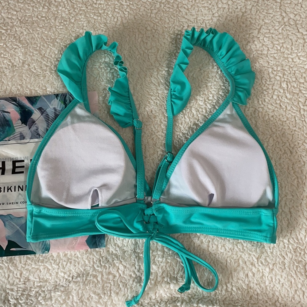 Shein bikini - Picture 2 of 4